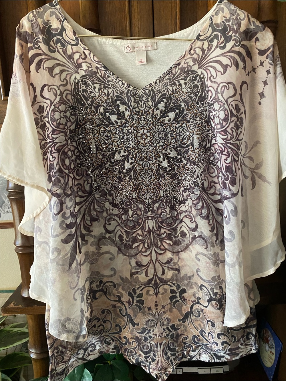Embellished Floral Medallion Sheer Top - Cream and Mauve